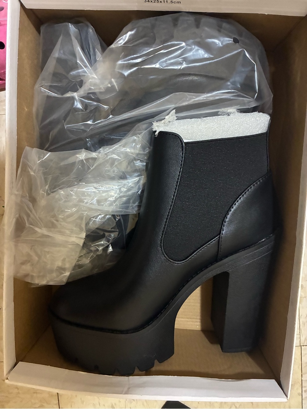 Women's Black Platform Chelsea Ankle Boots
